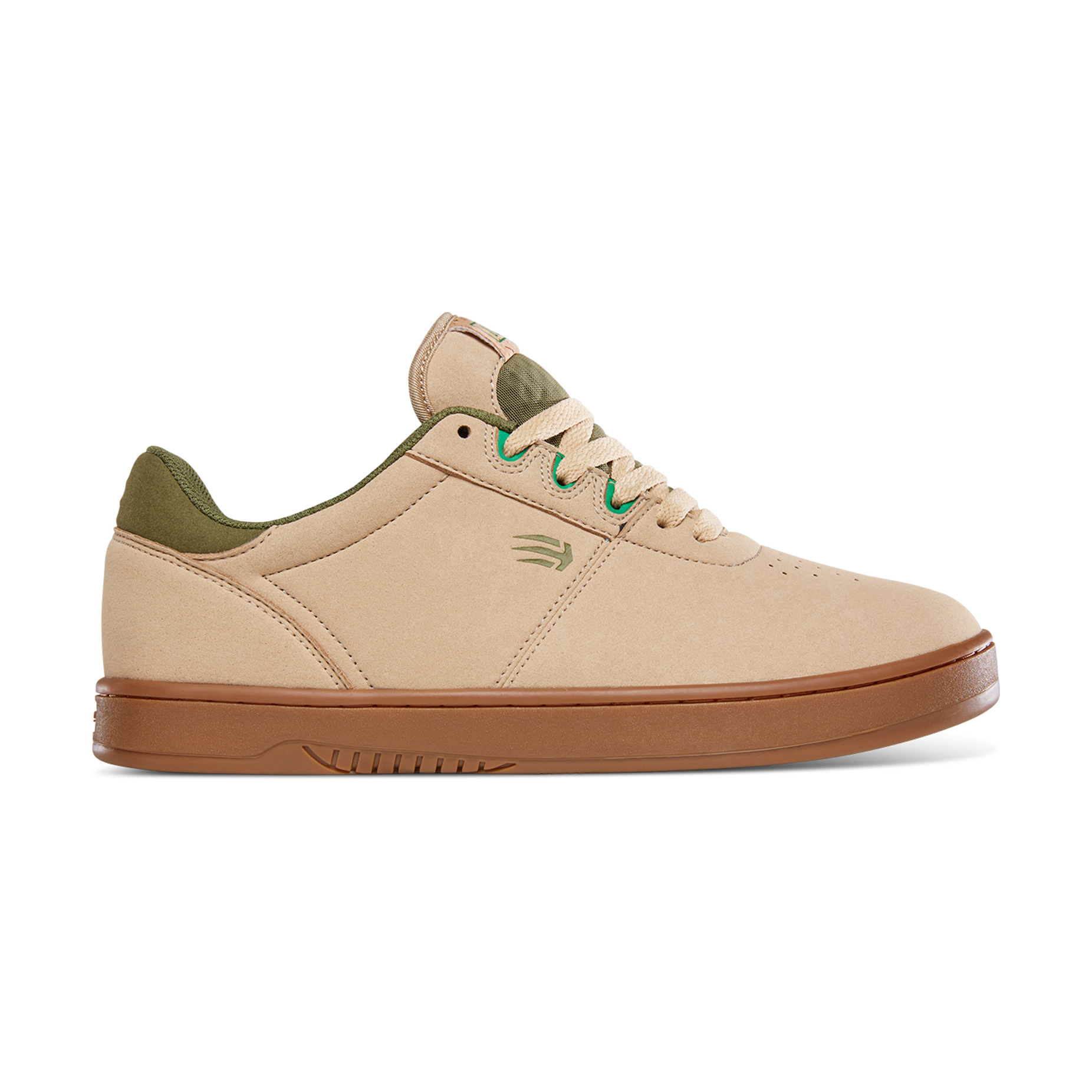 Etnies on sale suede shoes